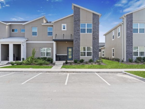 5-Bedroom Villa in Kissimmee Near Disney